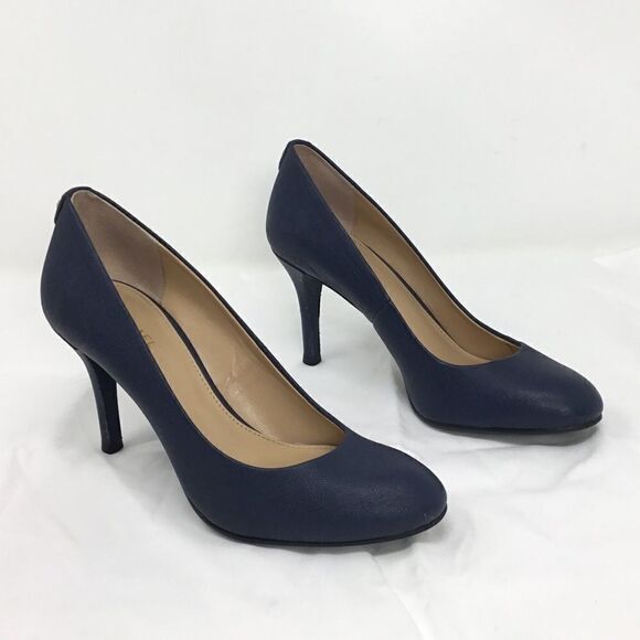 Michael Kors Flex’ Saffiano Leather Pumps B4 - Picture 3 of 13